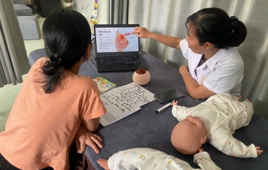 Lưu ý để không phát sinh chi phí khi học chăm sóc mẹ bé sau sinh