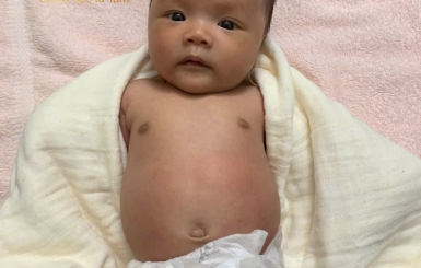 Những lỗi thường gặp khi tắm bé tại nhà mẹ bỉm cần tránh