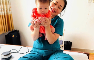 Tại Sao Nên Cho Trẻ Vận Động Sớm? Góc Nhìn Từ Chuyên Gia Chăm Sóc Trẻ Nhỏ