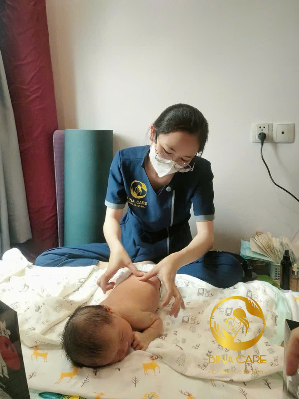 khoá học tắm bé sau sinh tphcm